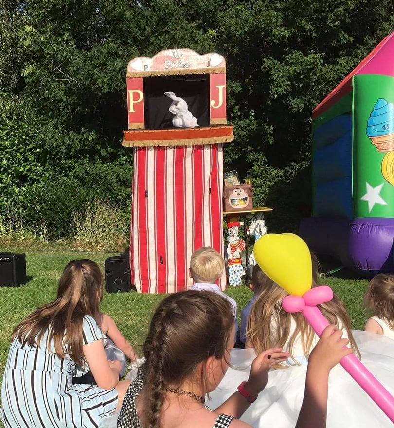 ▷ Comedy With Mr Pickles Childrens Shows, South Ockendon